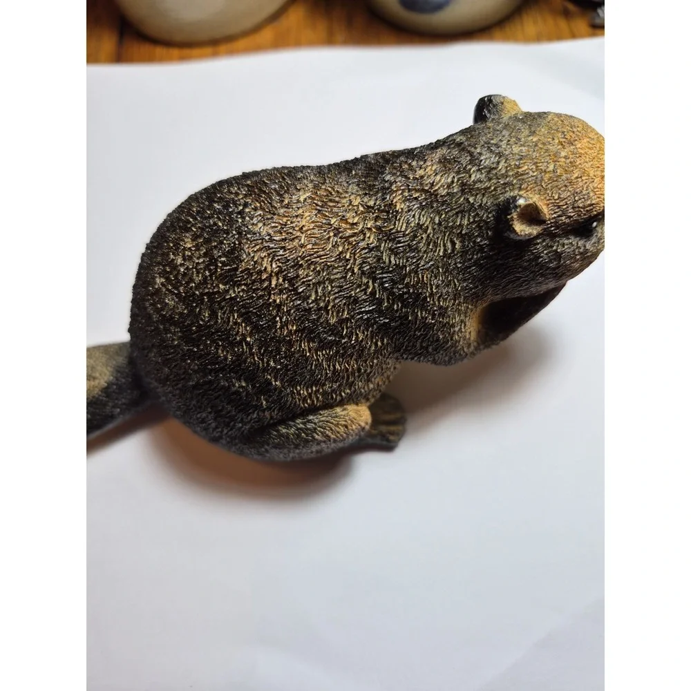 N/A squirrel pencil